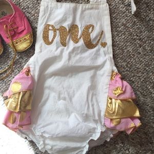 First Birthday Outfit!